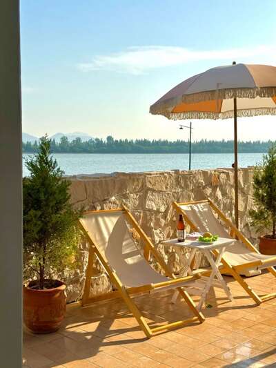 hz/别墅/江边洋房1